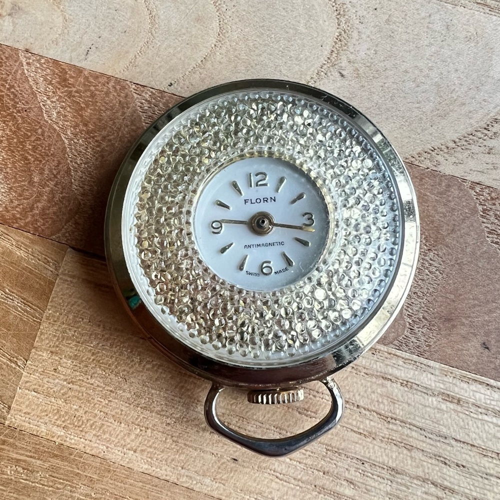 Vintage Florn mechanical winding Swiss made watch pendant rotating crystals